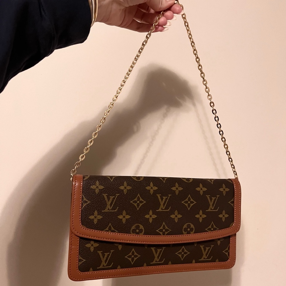 Louis Vuitton Pochette Dame PM